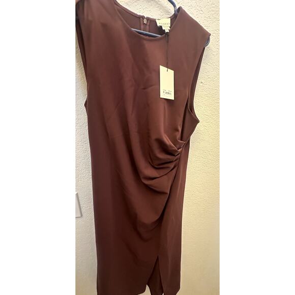 Luxely Women's Sleek Midi Sheath High Neckline Fitted Silhouette 16 - Picture 1 of 1